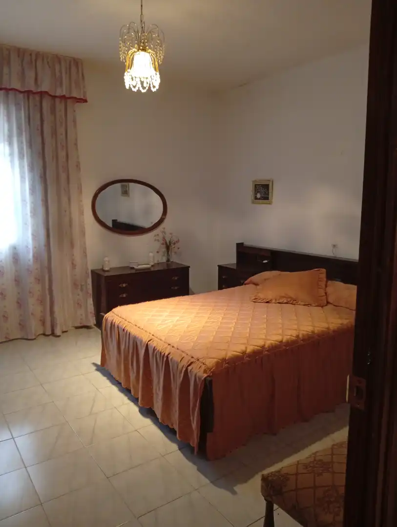 Habitación de Casa adosada en venta en Jaén con Terraza