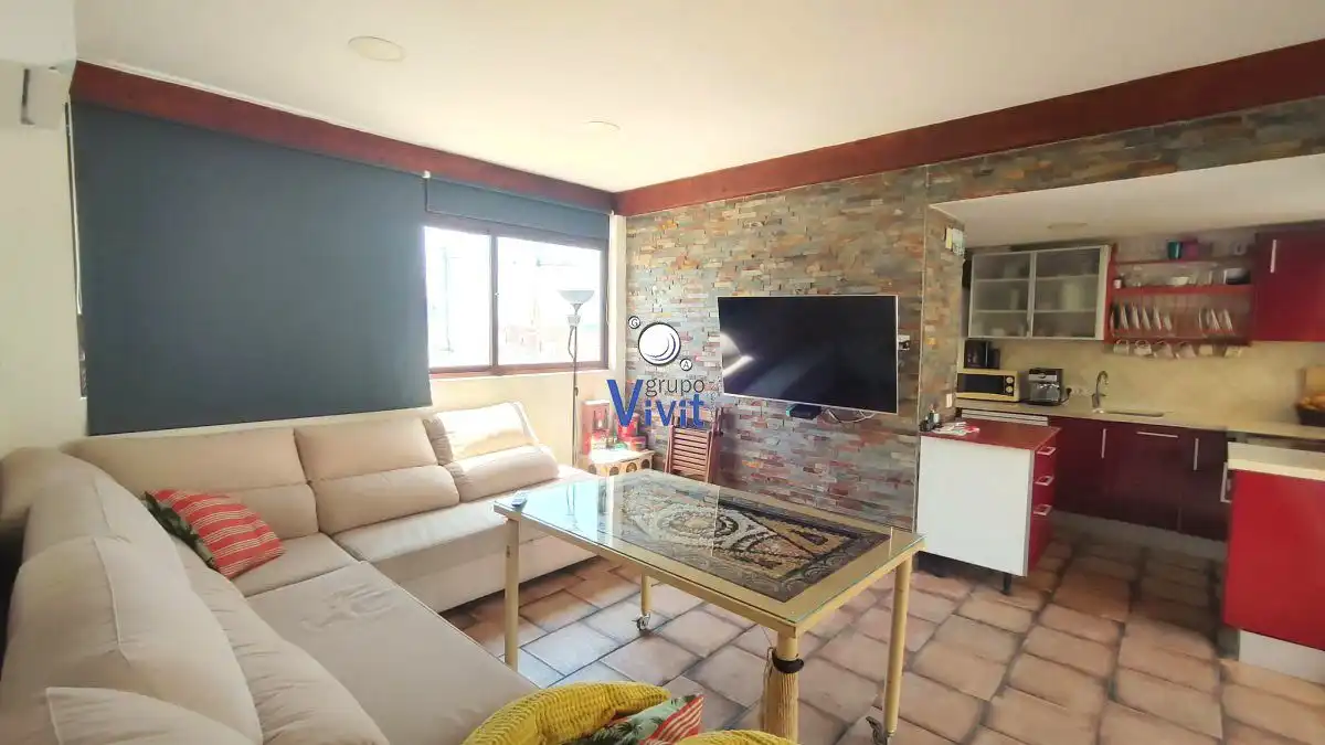 Sala de estar de Dúplex en venta en Alcalá de Guadaira