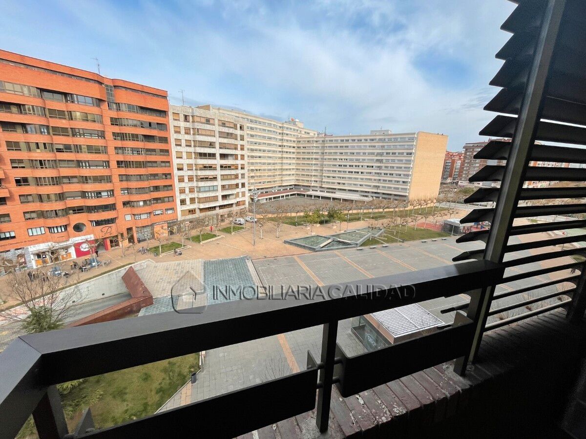 Exterior view of Flat to rent in Burgos Capital  with Heating and Furnished