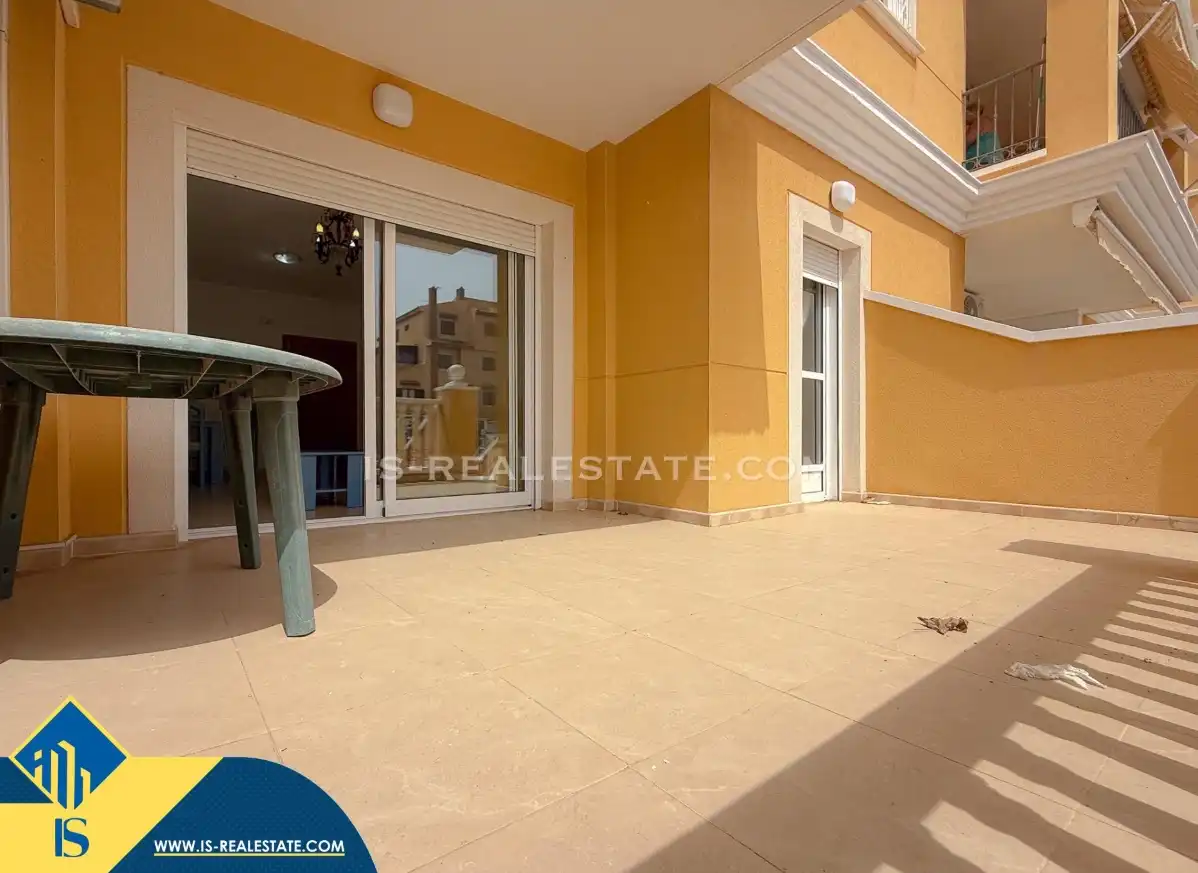 Vista exterior de Apartamento en venta en Torrevieja con Aire acondicionado, Calefacción y Terraza