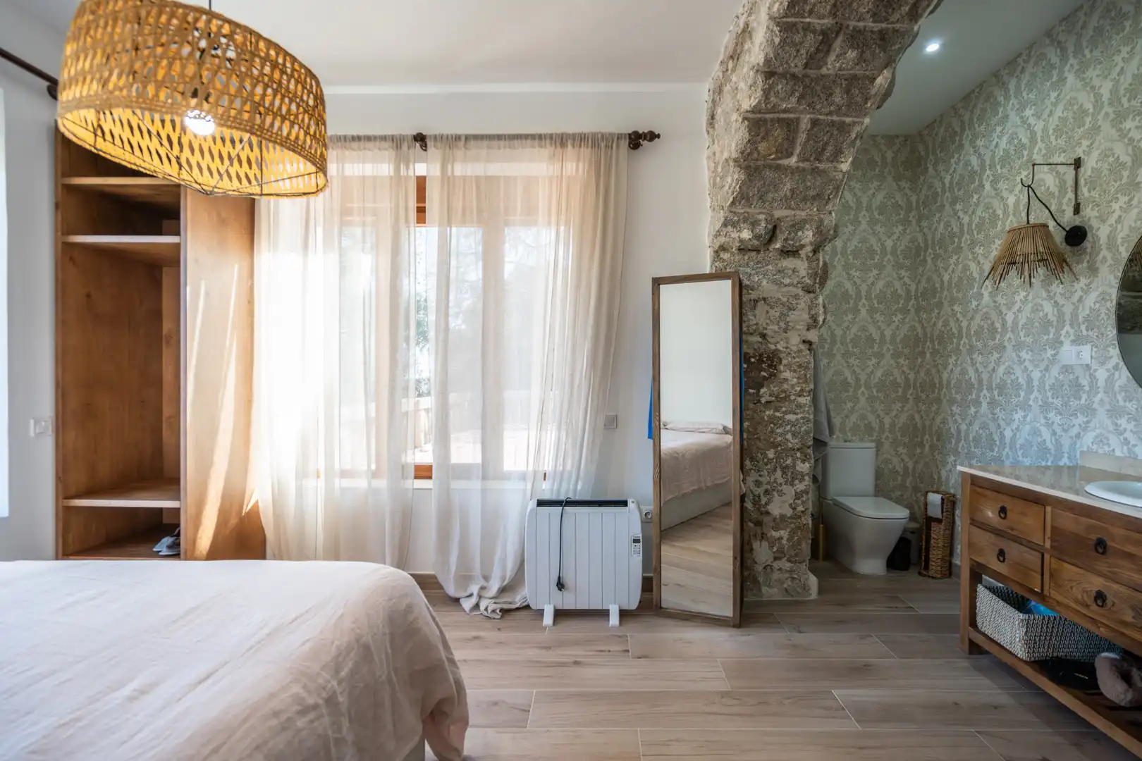 Habitación de Finca rústica en venta en Guadarrama con Aire acondicionado, Calefacción y Jardín privado