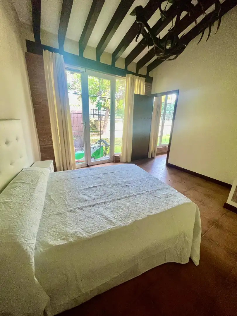 Habitación de Casa o chalet en venta en Trujillo con Aire acondicionado, Jardín privado y Piscina