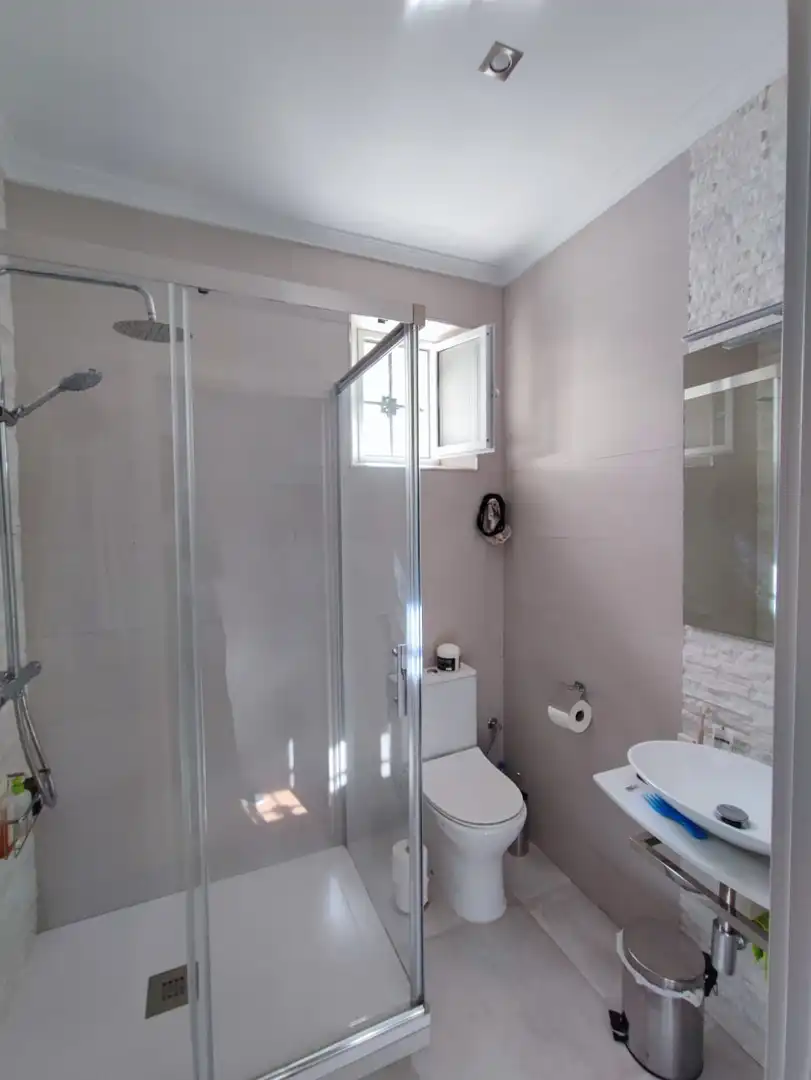 Piso en venta en La Caleta - La Viña