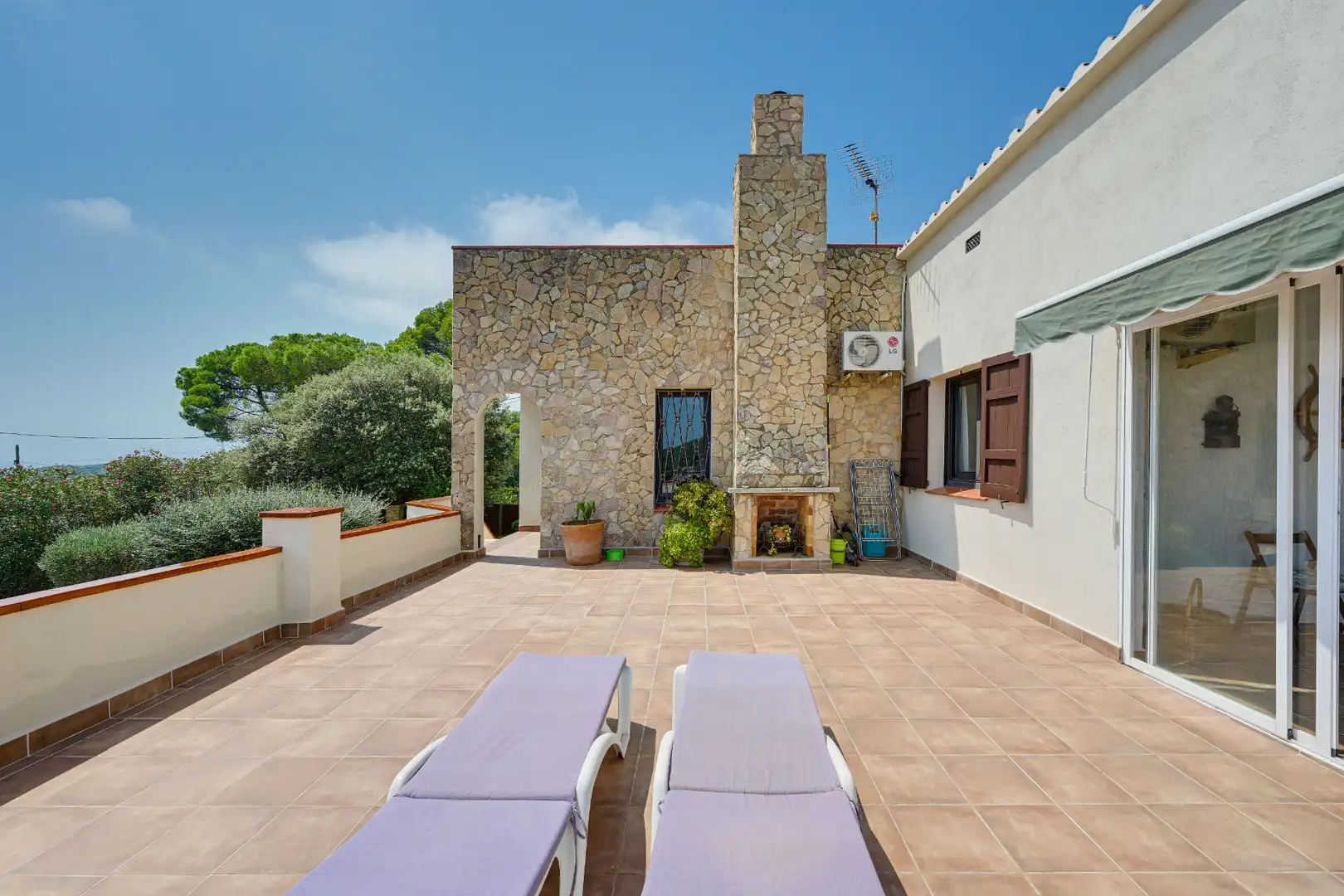 Terrassa de Casa o xalet en venda en Vall-llobrega amb Aire condicionat, Calefacció i Jardí privat