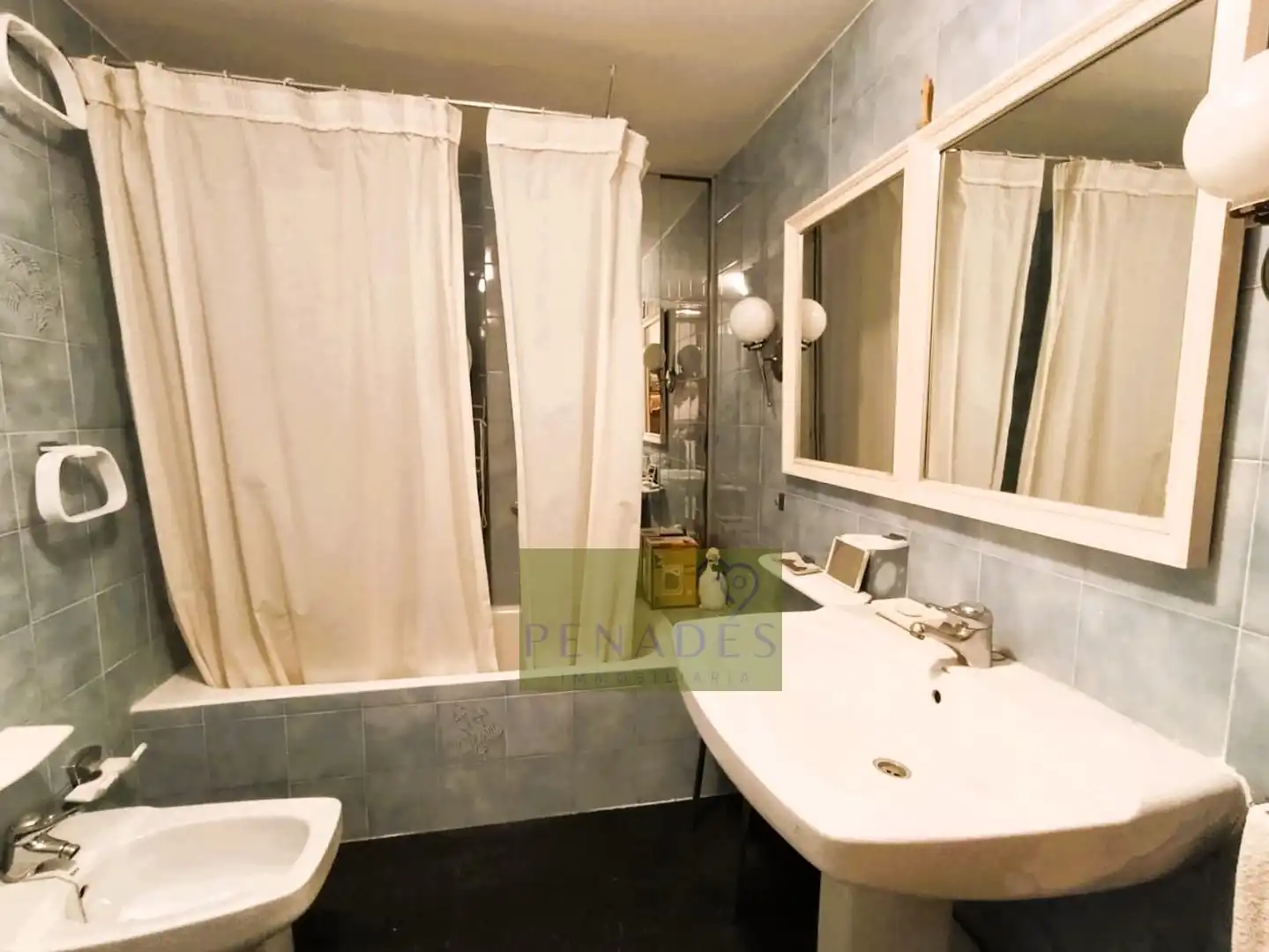 Baño de Piso en venta en Ontinyent con Trastero y Balcón