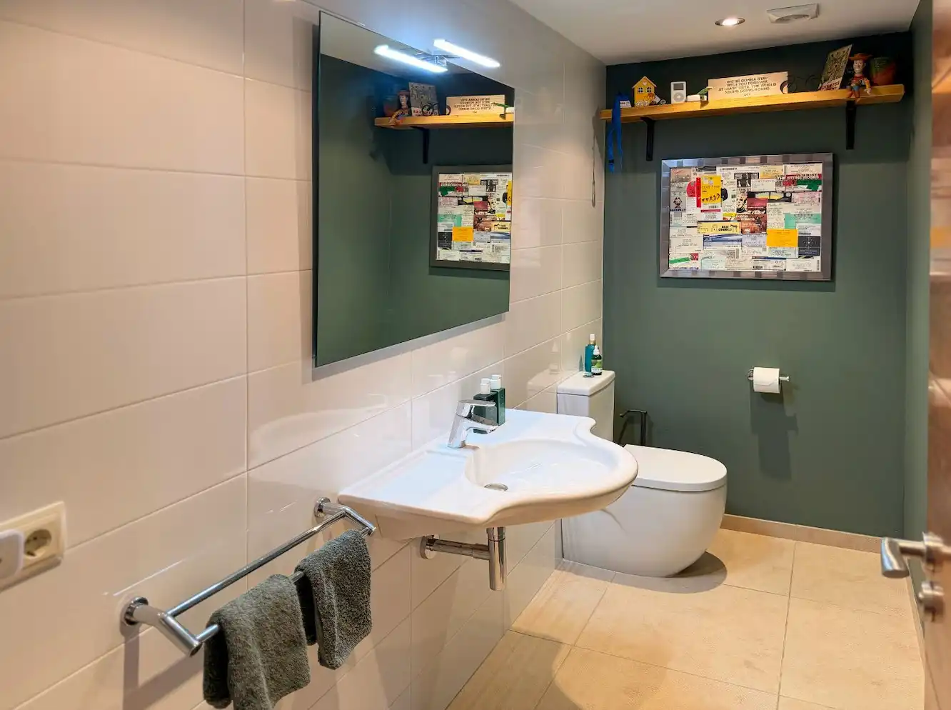 Baño de Casa o chalet en venta en Celrà con Aire acondicionado, Calefacción y Jardín privado