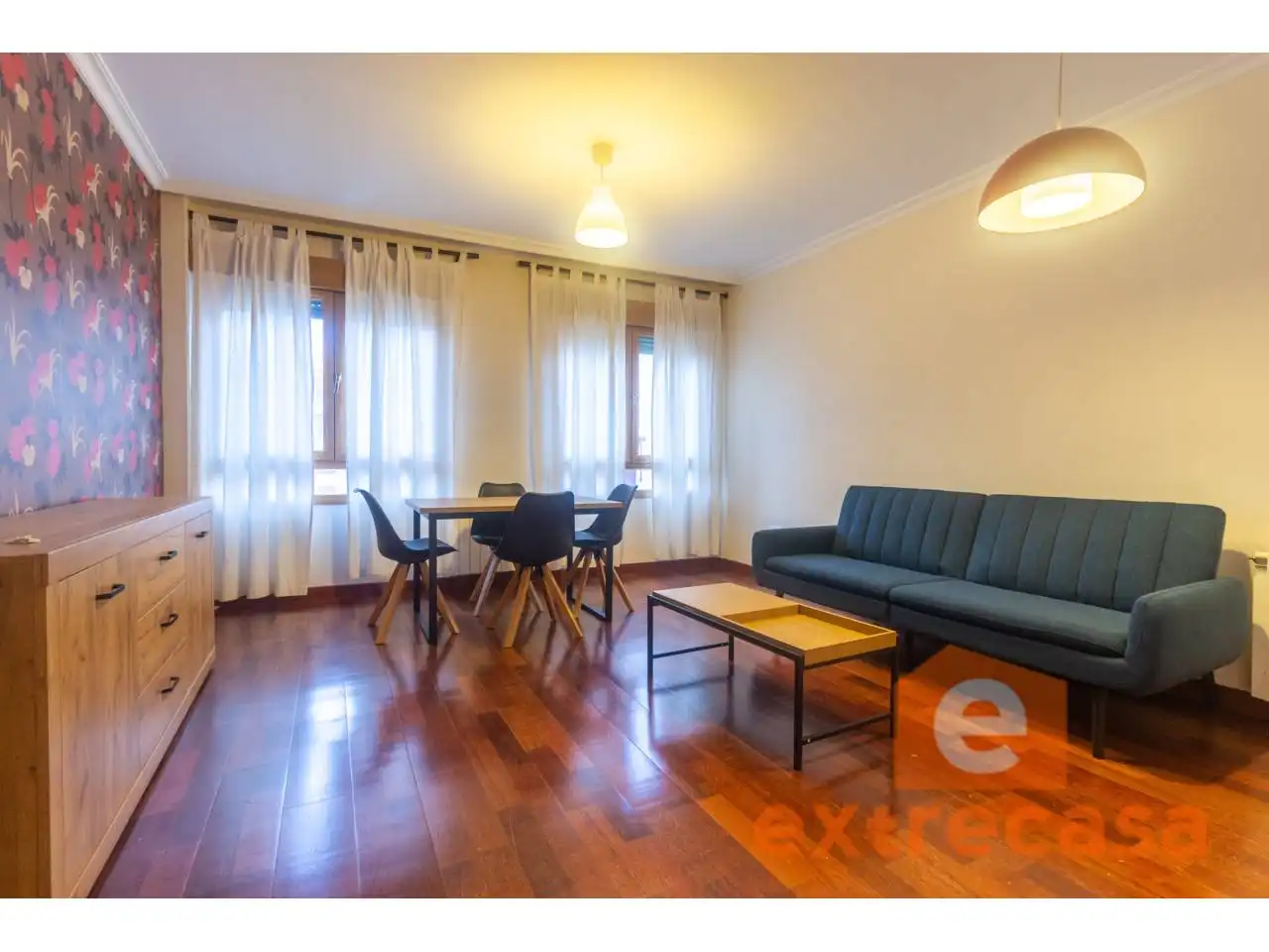 Flat with lift for sale in Casco Antiguo