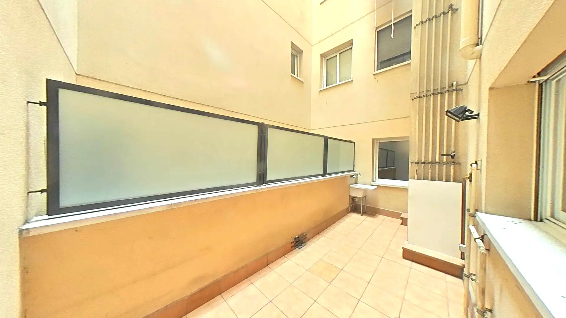 Flat for sale in Carrer d'Alfons Sala, Sabadell, Spain, -1, Covadonga