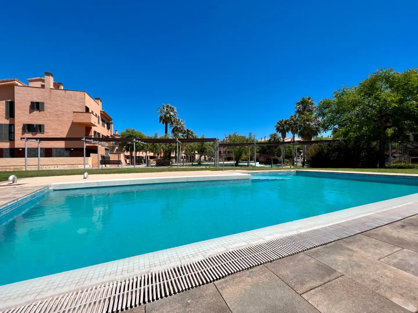 Piscina de Casa adosada en venta en Reus con Aire acondicionado, Calefacción y Jardín privado