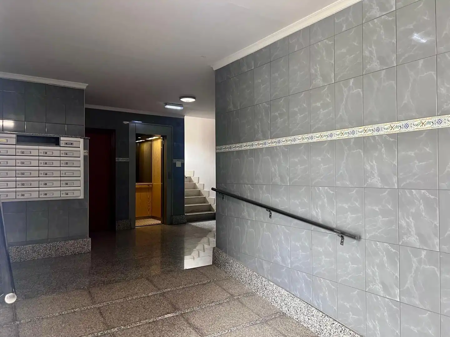 Pis en venda en Oviedo  amb Calefacció i Parquet
