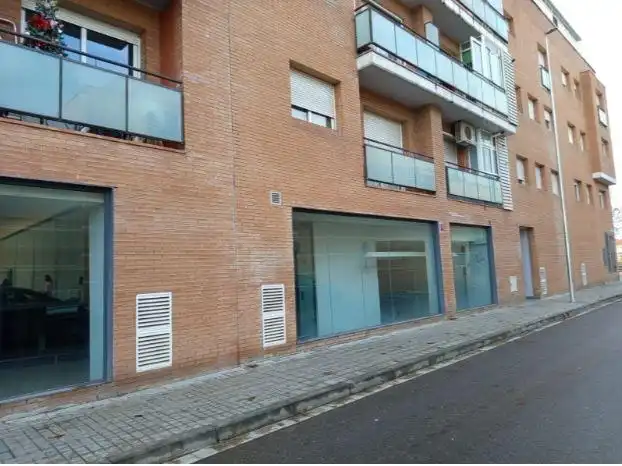 Locale commerciale in vendita a Vilanova del Camí