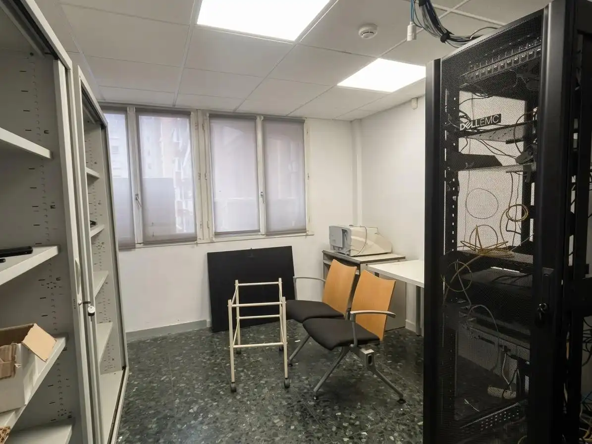 Office space with lift for sale in Carrer Carrer Sicília, imagen 18