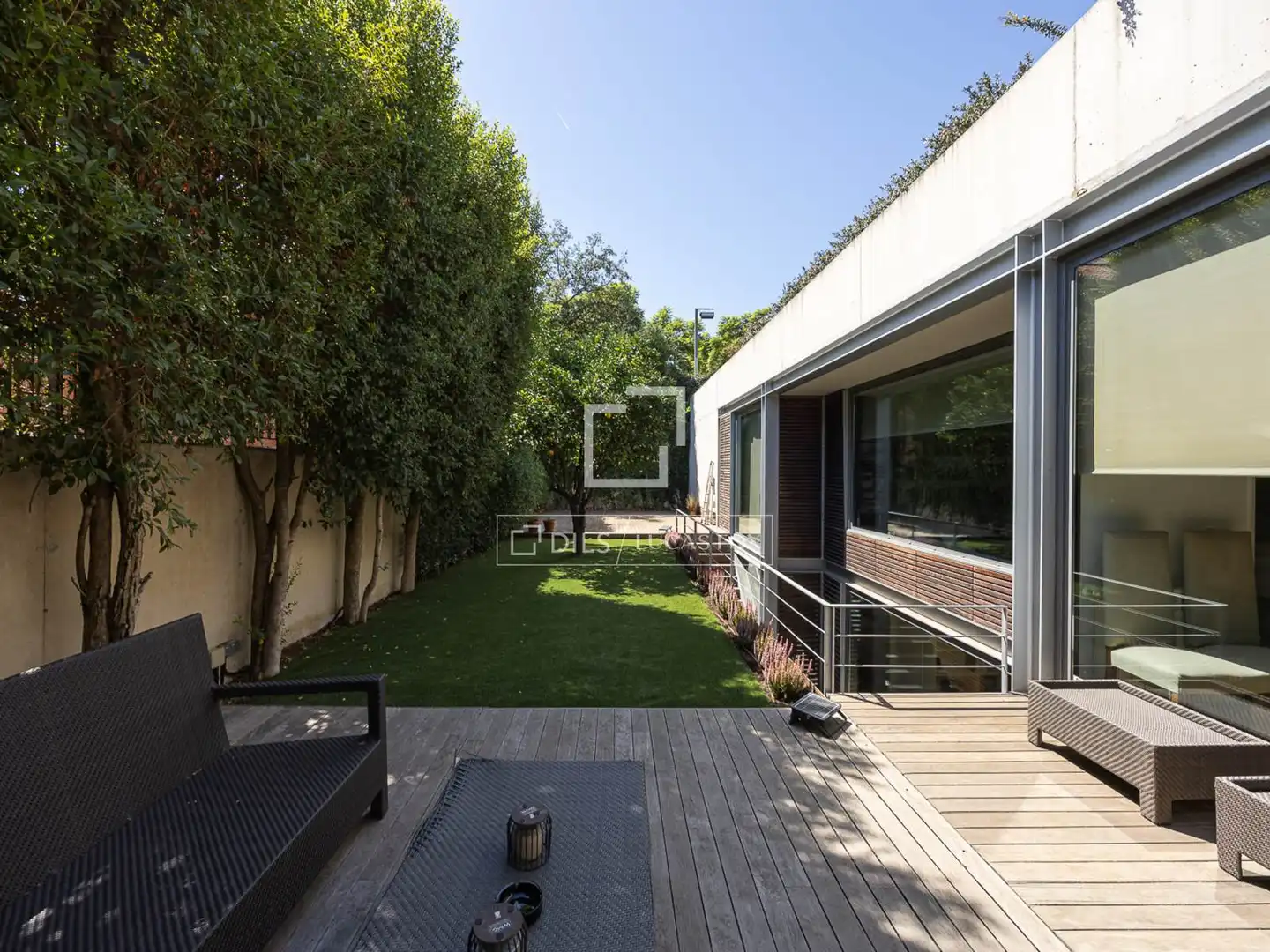 Terrassa de Casa o xalet en venda en Barcelona amb Aire condicionat, Calefacció i Jardí privat