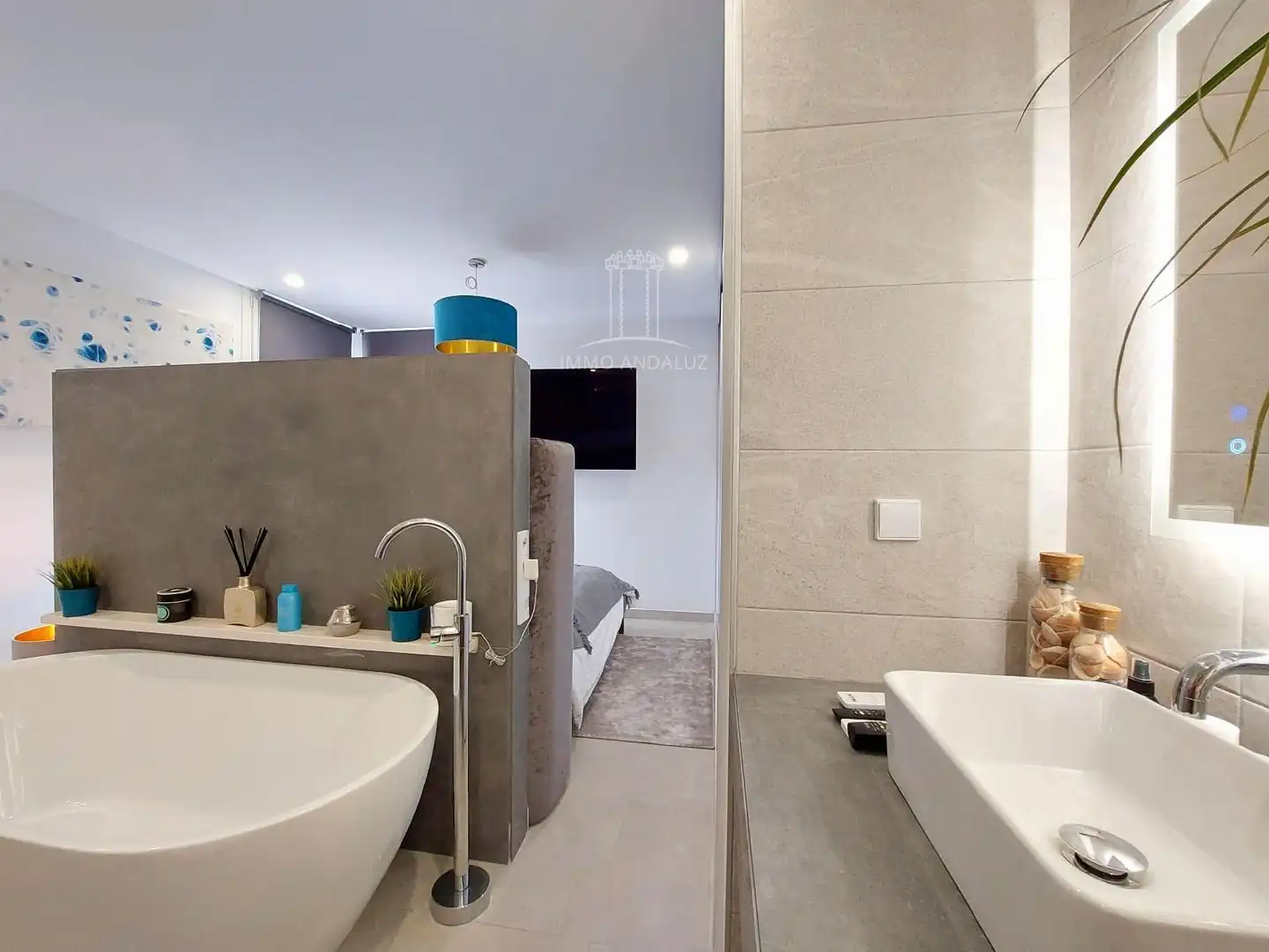 Badezimmer von Haus zum Verkauf in Chiclana de la Frontera mit Klimaanlage, Heizung und Schwimmbad