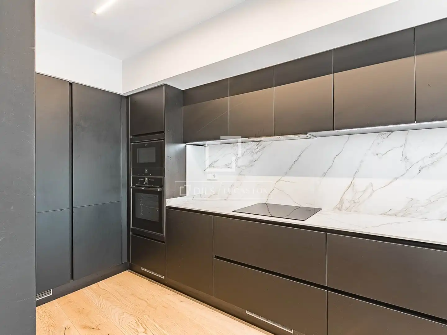 Cocina de Piso en venta en Barcelona con Aire acondicionado, Terraza y Balcón