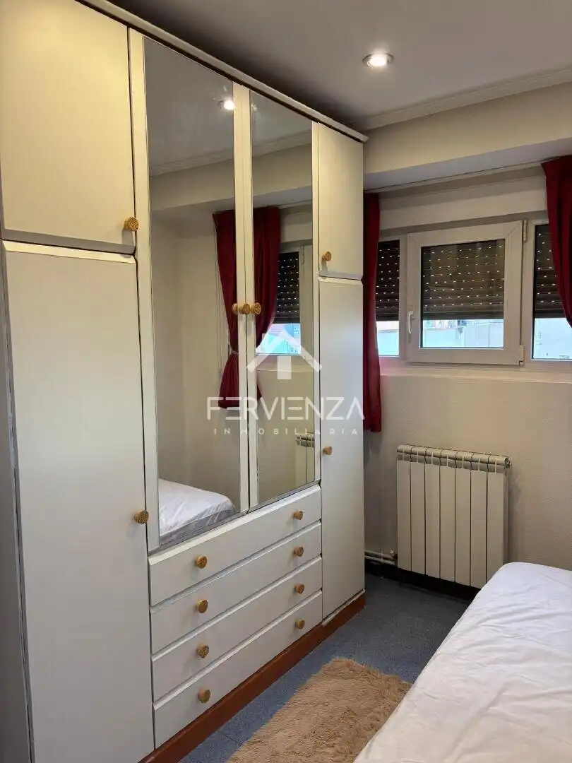 Habitación de Piso en venta en Oviedo 