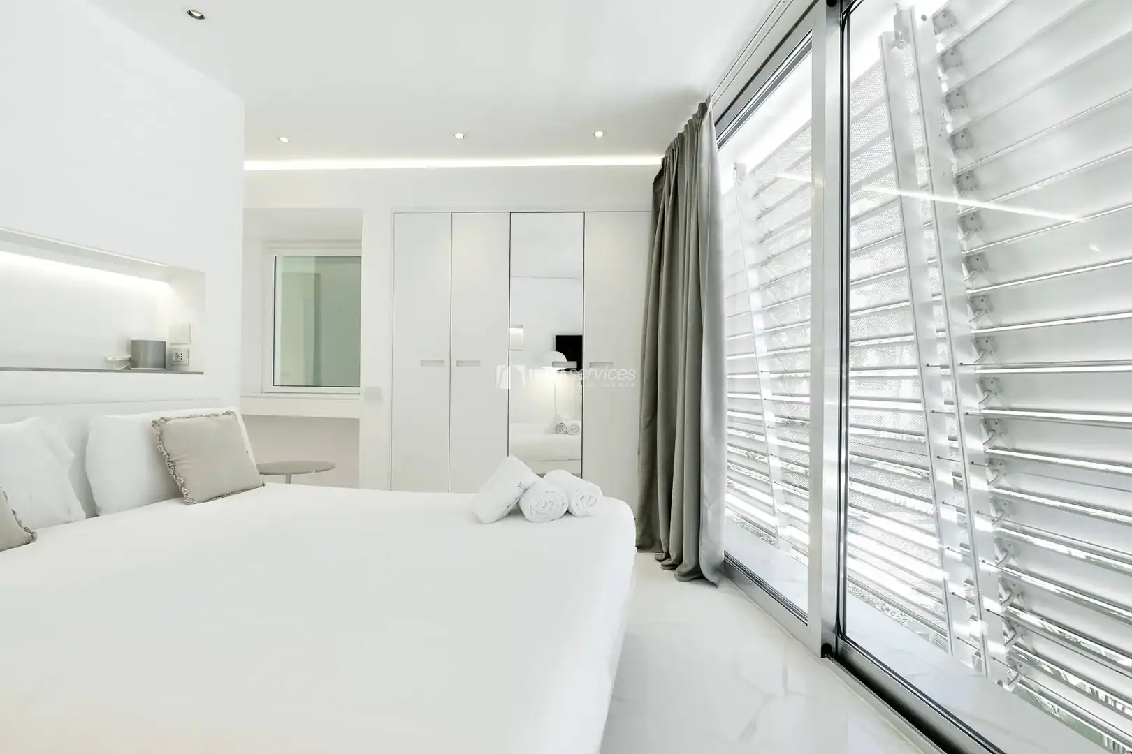 Appartamento con piscina in affitto a Marina Botafoc - Platja de Talamanca, imagen 15
