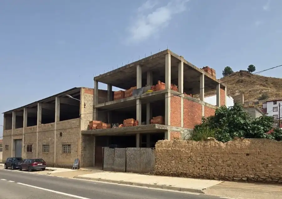 Vista exterior de Edifici en venda en Paracuellos de Jiloca