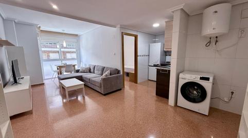 Photo 3 of Flat to rent in Calle Ausias March, Carrús Este, Elche / Elx