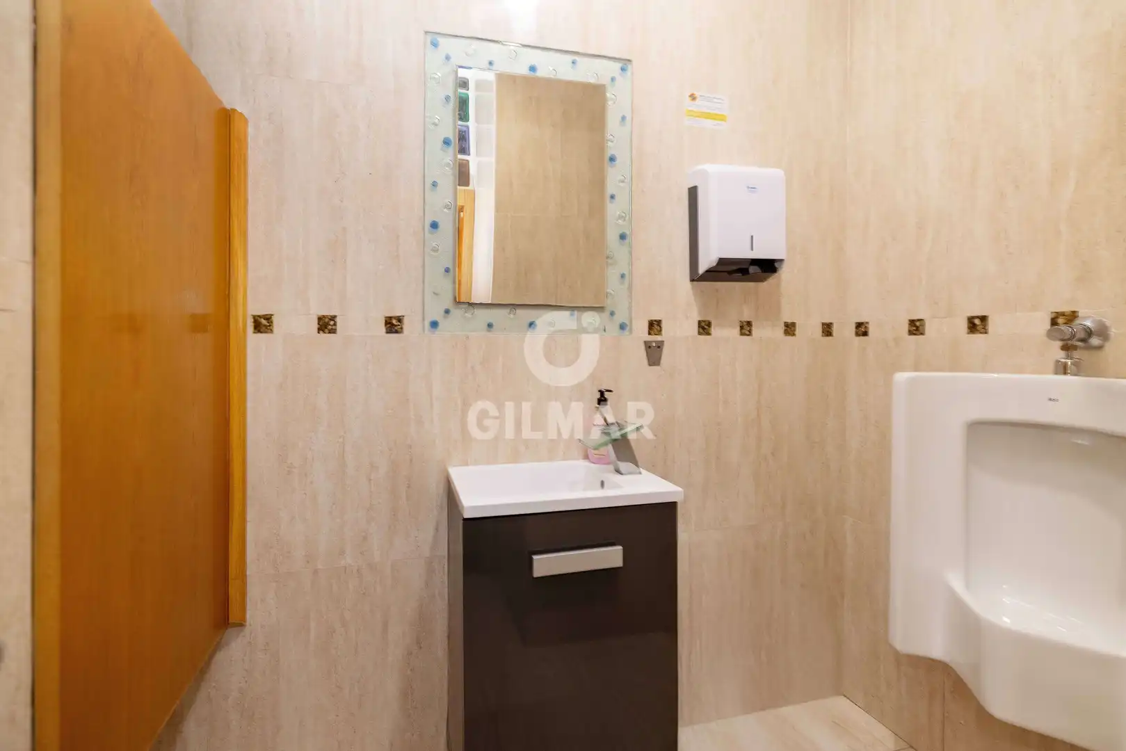Bathroom of Commercial properties for sale in Torremolinos  with Heating