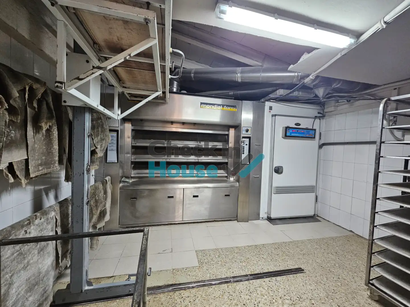 Local comercial en traspàs a Celrà, imagen 4