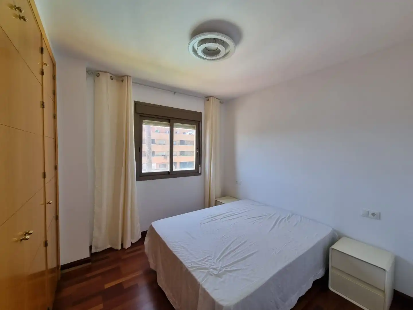 Habitación de Piso en venta en Torremolinos con Aire acondicionado, Calefacción y Terraza