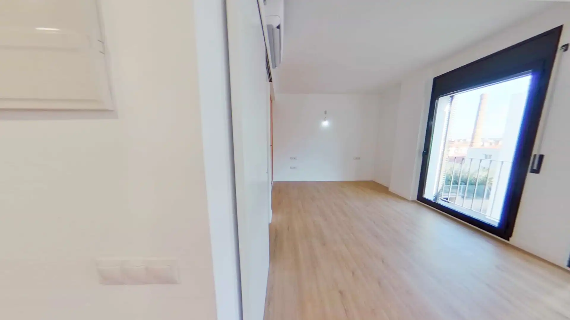 Study for sale in Terrassa  with Parquet flooring