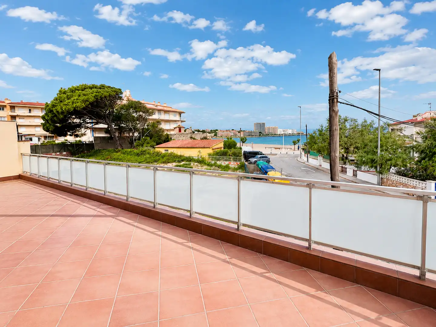 Terrassa de Pis en venda en L'Escala amb Aire condicionat, Terrassa i Moblat