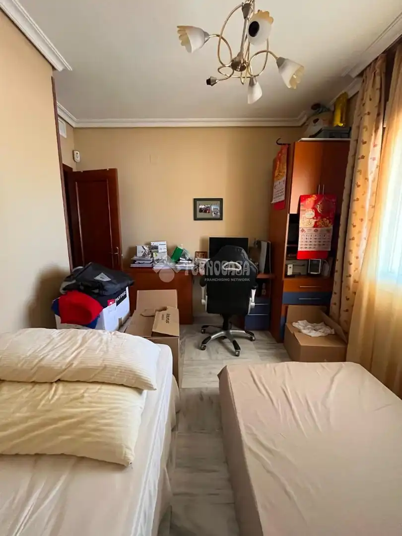 Habitación de Casa o chalet en venta en Alcalá de Guadaira con Aire acondicionado, Terraza y Amueblado