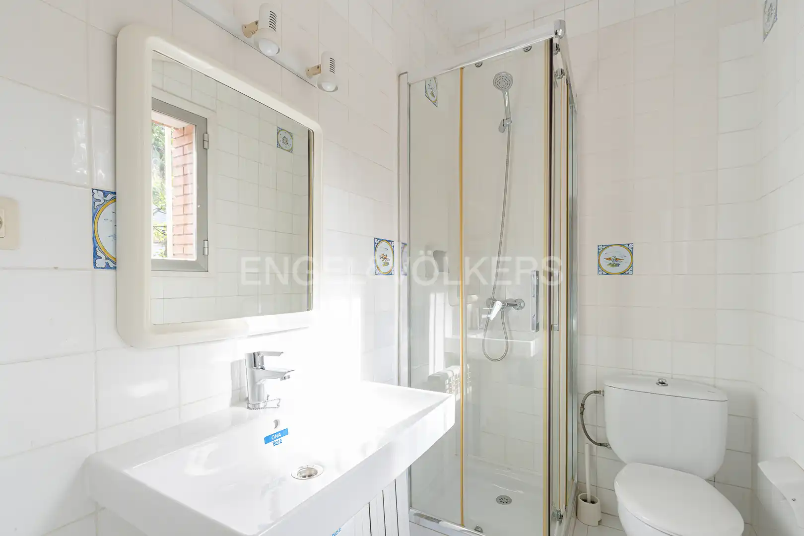 Bathroom of Houses for rent in Madrid  with Air Conditioner, Heating and Private garden