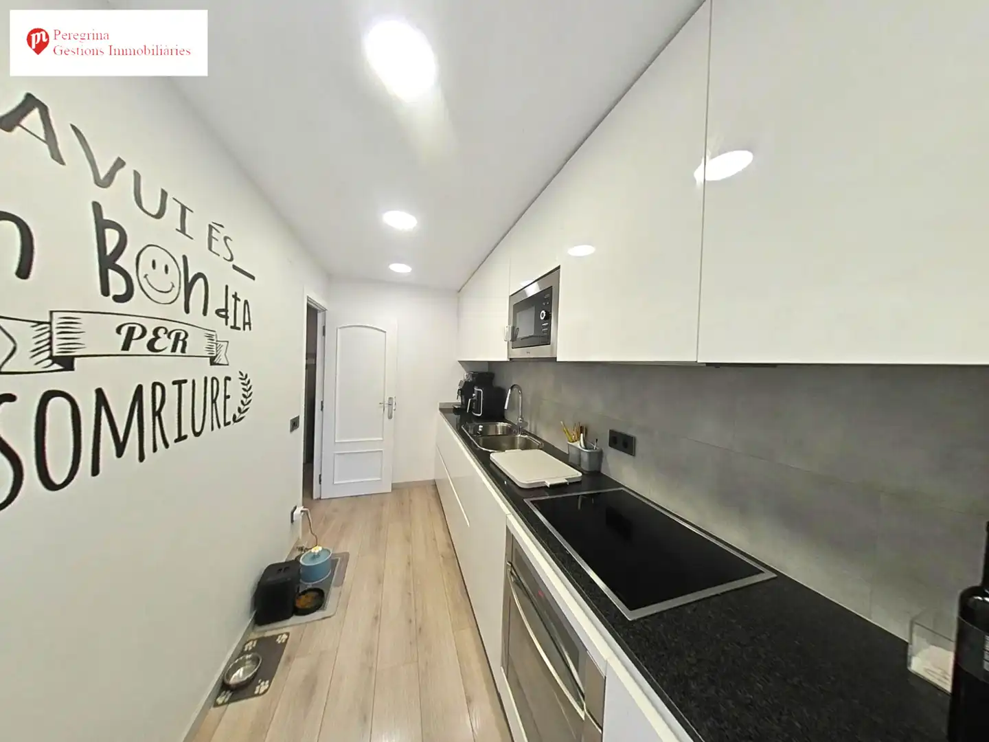 Kitchen of Flat for sale in Badalona  with Air Conditioner, Heating and Parquet flooring