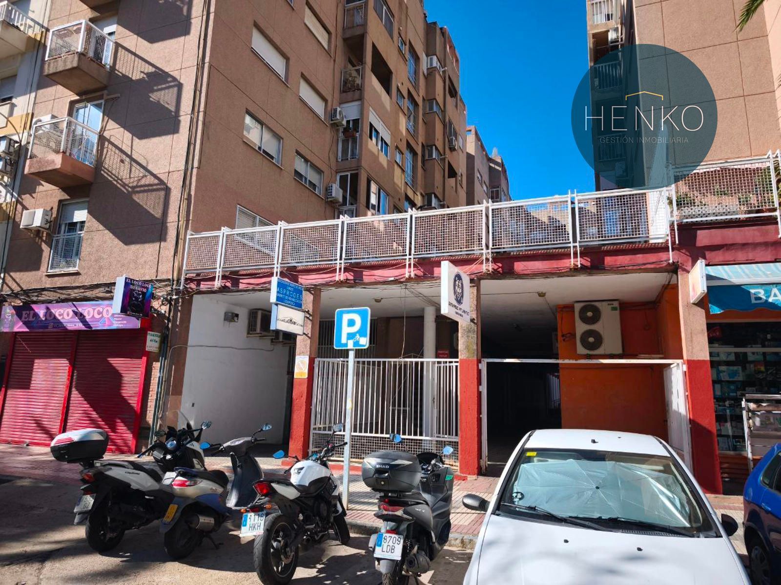 Vista exterior de Pis en venda en  Huelva Capital amb Traster