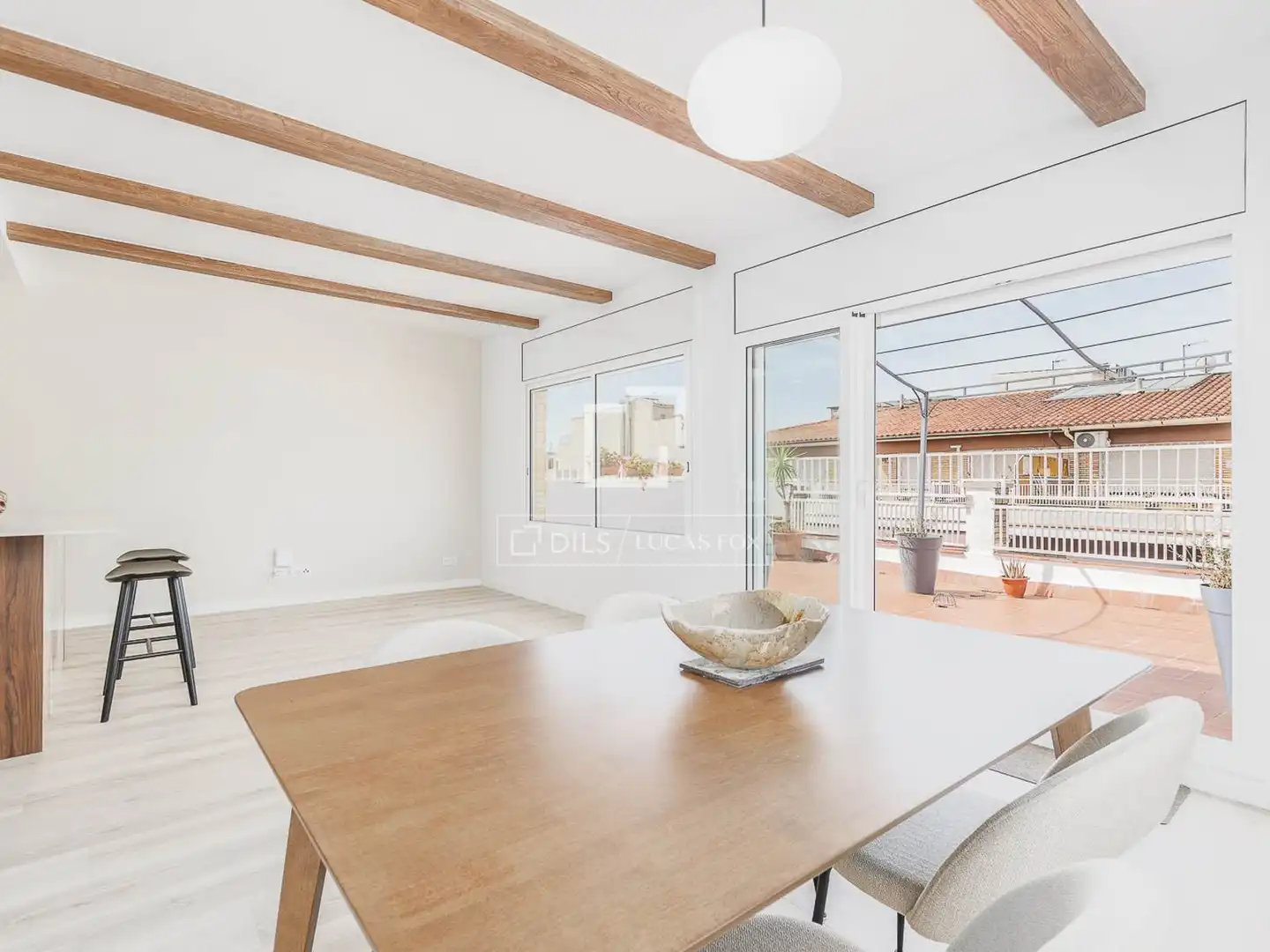 Exterior view of Attic for sale in Barcelona  with Air Conditioner, Terrace and Balcony