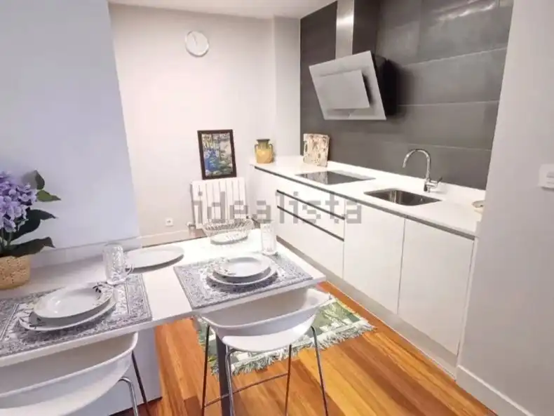 Flat with lift for sale in General Castaños 11, imagen 7