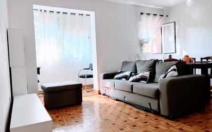 Living room of Flat for sale in  Madrid Capital  with Terrace