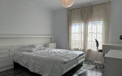 Bedroom of Flat for sale in Manresa  with Balcony