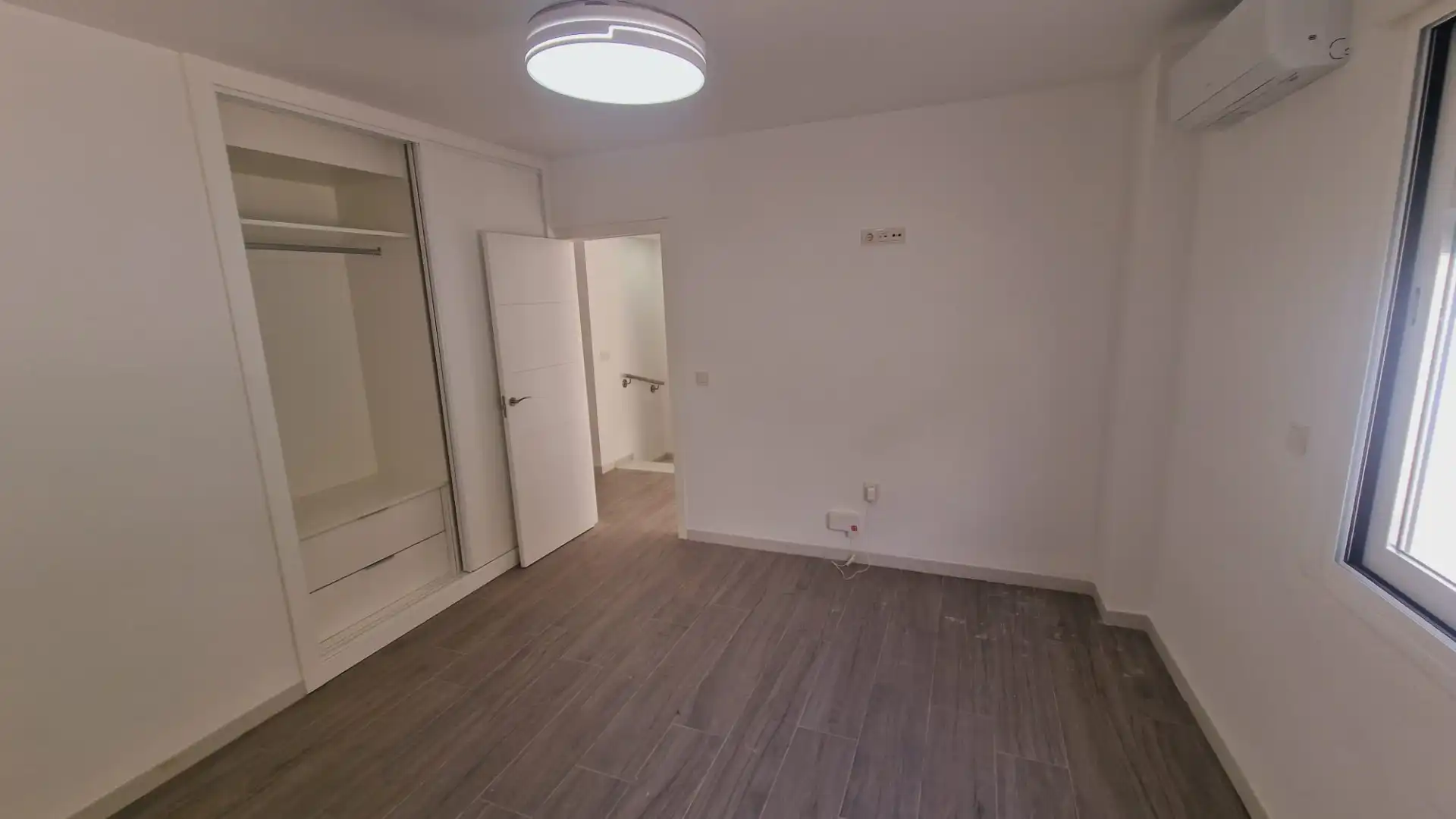 Bedroom of Houses for sale in Córdoba  with Air Conditioner, Heating and Private garden