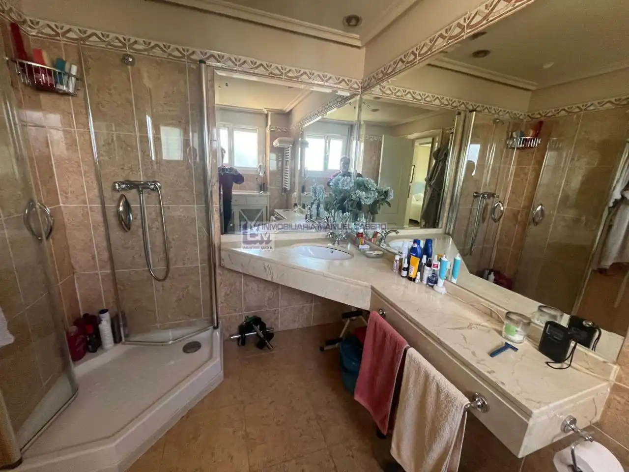 Bathroom of Flat for sale in Cáceres  with Air Conditioner, Heating and Parquet flooring