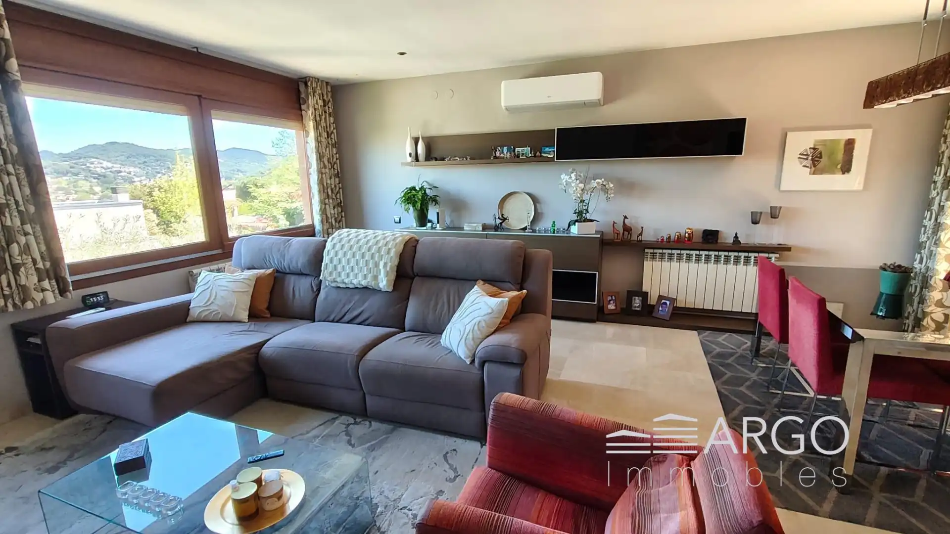 Sala de estar de Casa o chalet en venta en Vallromanes con Aire acondicionado, Calefacción y Jardín privado
