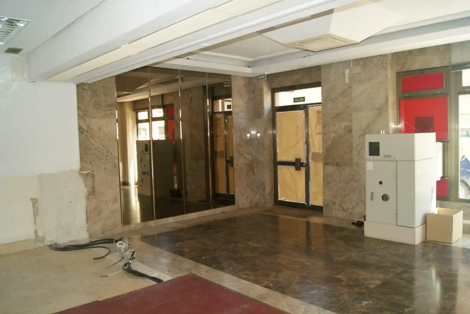 Gewerbefläche zum Verkauf in Barruelo de Santullán, imagen 2