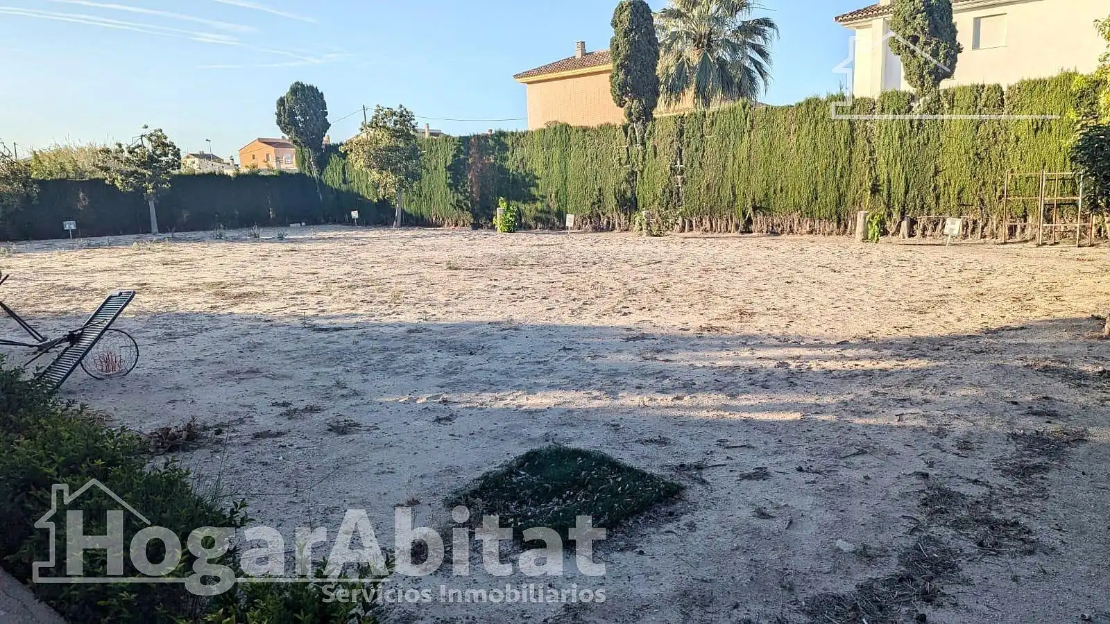 Casa o xalet en venda en Oliva amb Aire condicionat, Jardí privat i Terrassa
