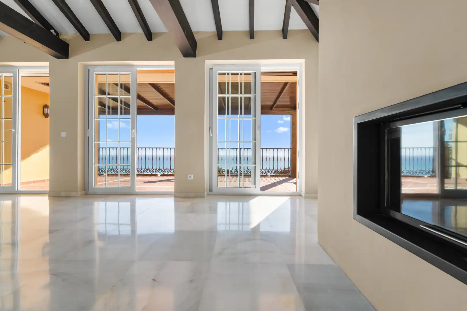 Houses for sale in Benalmádena  with Air Conditioner, Heating and Private garden
