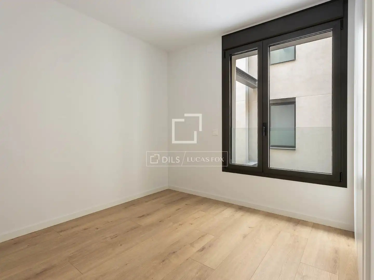 Bedroom of Flat for sale in Barcelona  with Air Conditioner, Heating and Terrace