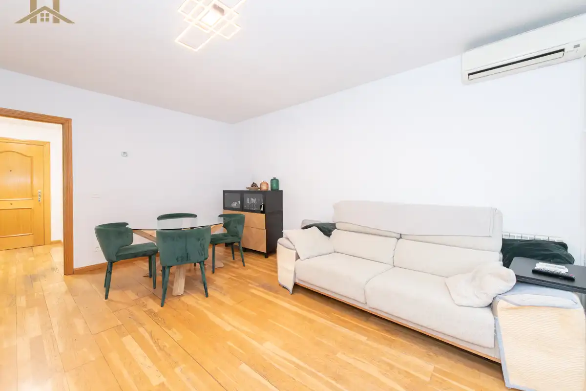 Sala d'estar de Pis en venda en Torrejón de Ardoz amb Aire condicionat, Calefacció i Traster