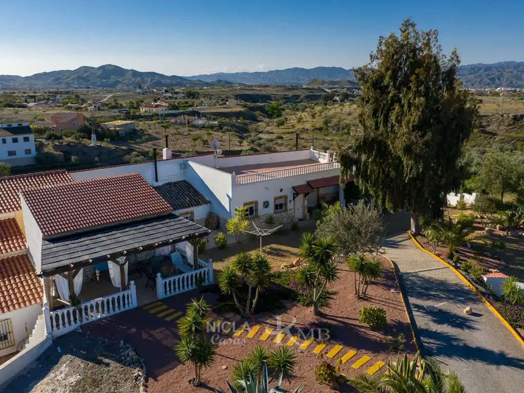 Finca rústica en venta en Albox