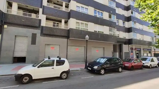 Local comercial en venta en Avenida de Juan Carlos I 21, imagen 3
