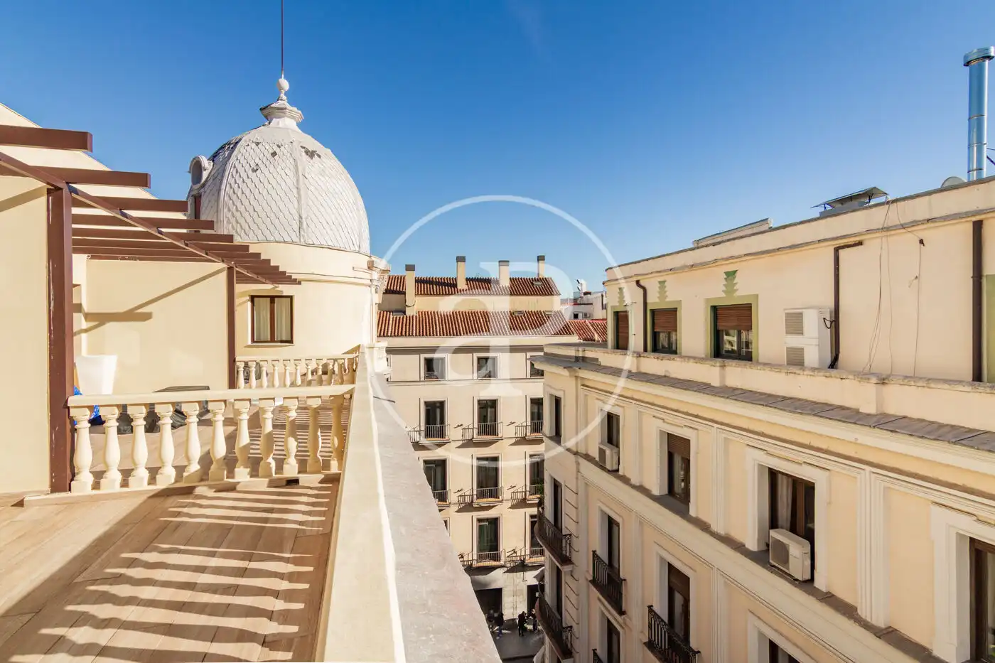 Exterior view of Attic for rent in Madrid  with Air Conditioner, Heating and Terrace