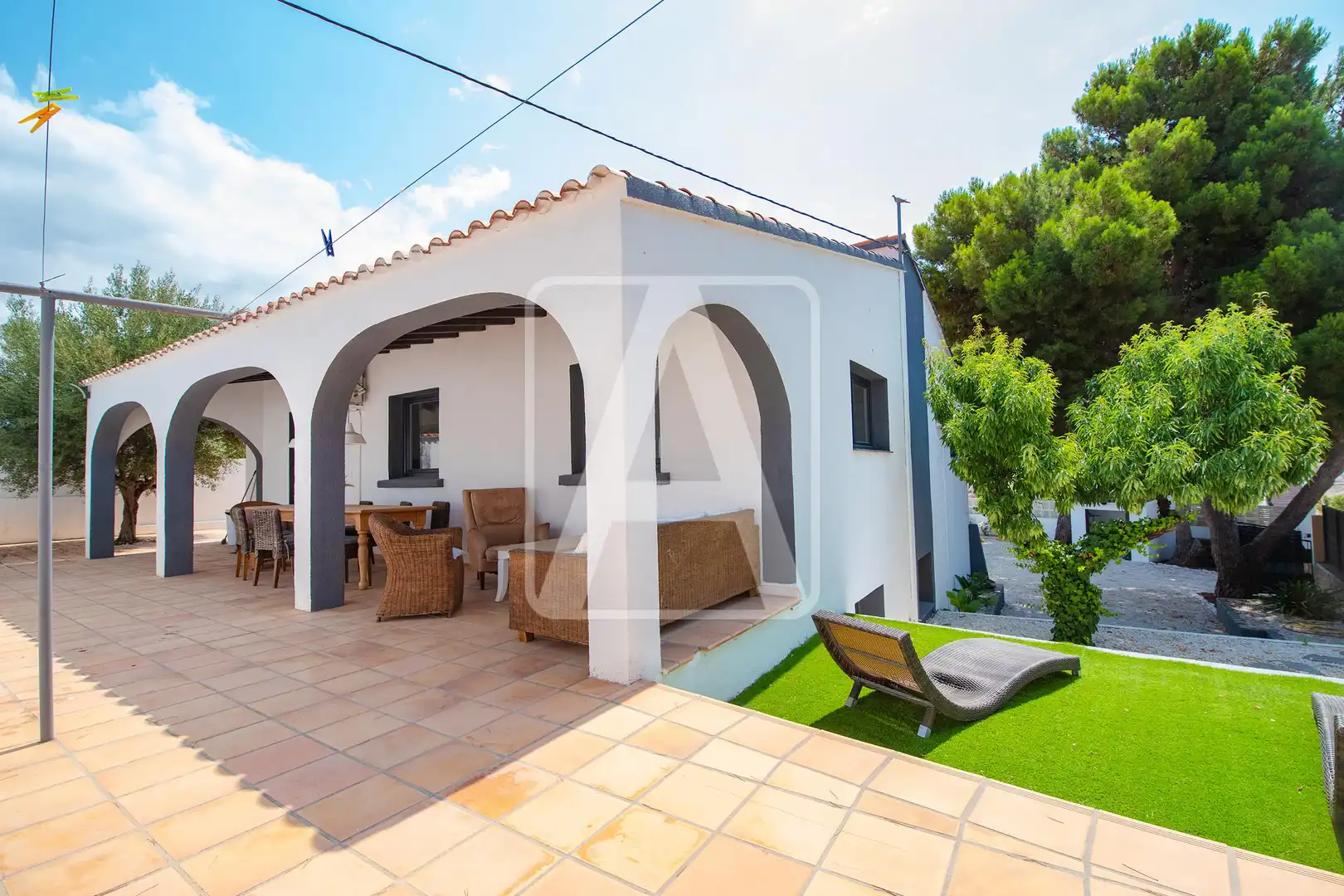 Chalet con piscina en venta en Marisol Park - Ortembach - Los Almendros, imagen 3