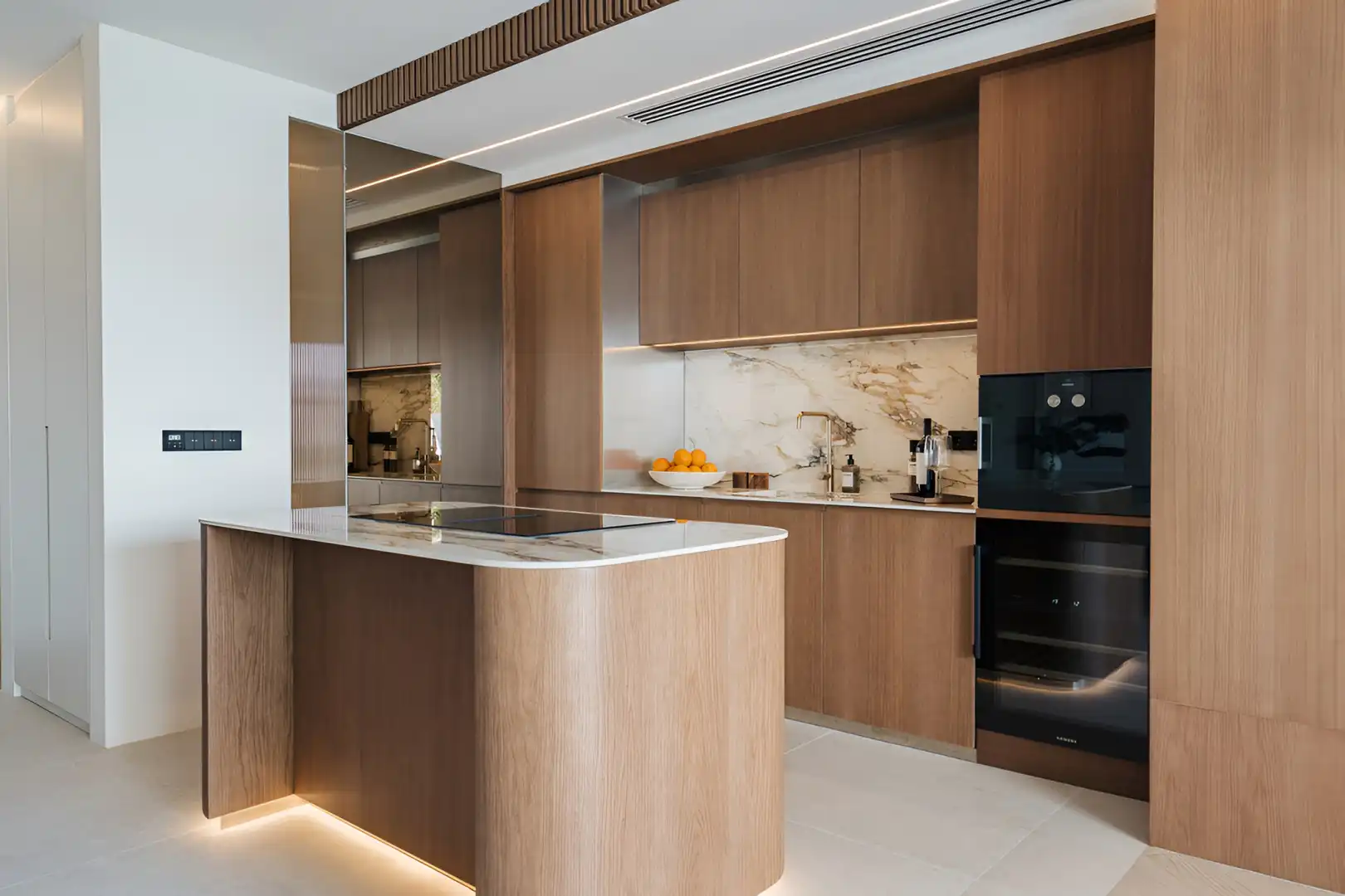 Apartamento con balcón en venta en Milla de Oro, imagen 13