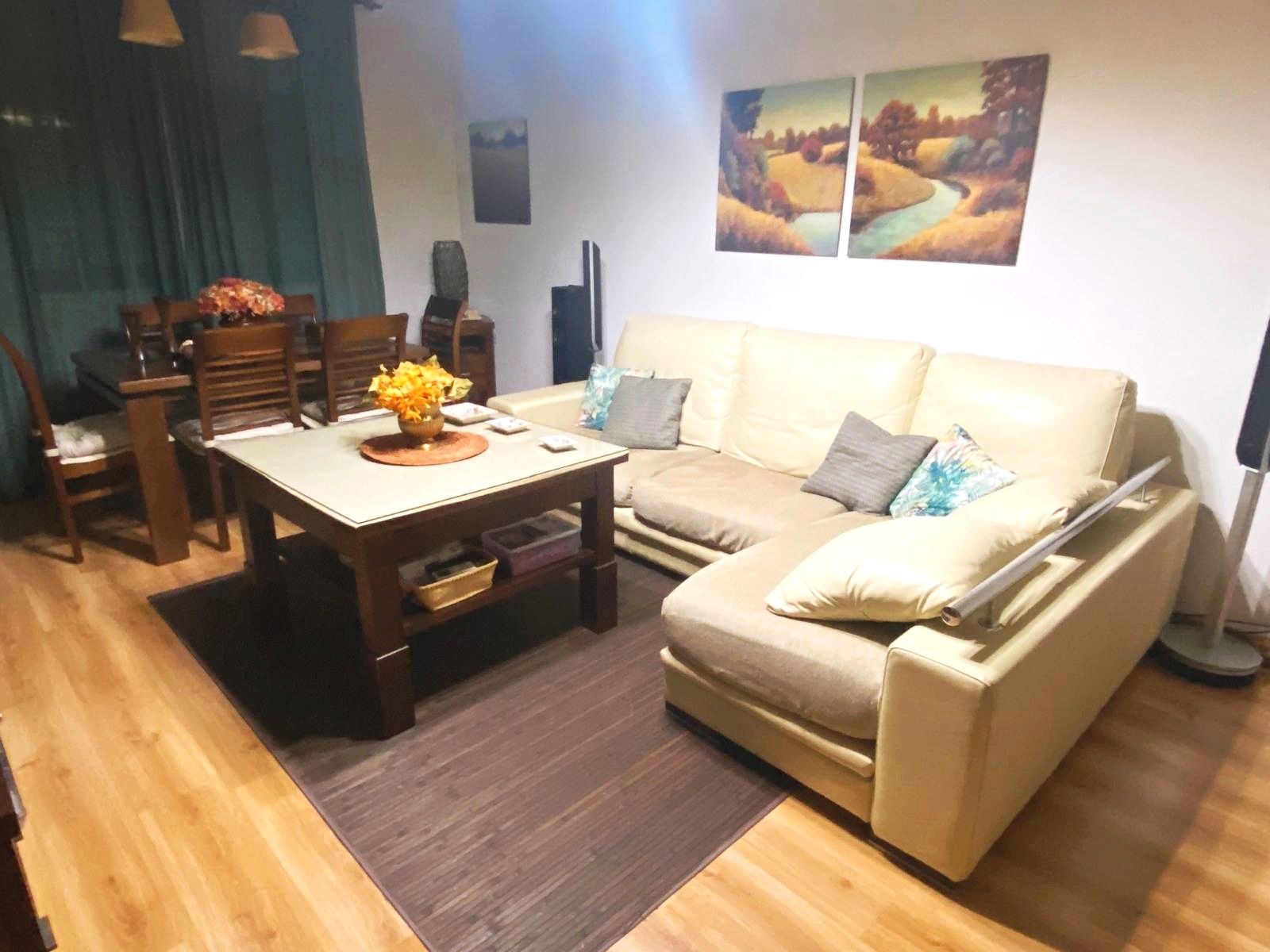 Living room of Flat for sale in El Puerto de Santa María  with Air Conditioner, Private garden and Microwave
